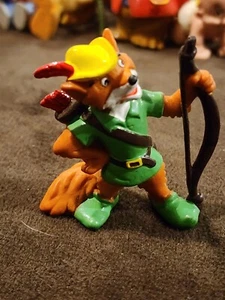 Disney ROBIN HOOD 1982 PVC FOX arco freccia figura bullo - Foto 1 di 4