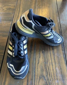 Adidas Originals ZX750 HD Sneakers FZ3880 Black/Gold/Silver Size 5Y Youth - Picture 1 of 7