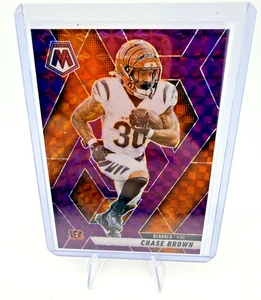 Chase Brown - 2025 Panini Mosaic Purple Mosaic 16/49 SSP Bengals #220 - Picture 1 of 2