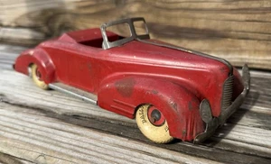 1930S RED SEDAN PRESSED STEEL MARX LASALLE ART DECO TOY CAR ANTIQUE VINTAGE - Picture 1 of 15