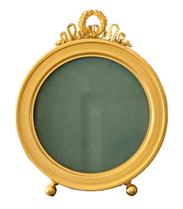 Excelente marco de metal dorado estilo Imperio Francés Dore - Imagen 1 de 6
