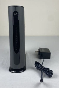 Motorola MG7550 16X4 Cable Modem & AC1900 WiFi Router Combo Dual Band High Speed - Picture 1 of 8