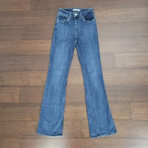 Levi's 725 High Rise Bootcut Dark Wash Denim Jeans Women's Size 25- W25 L32 - Picture 1 of 6