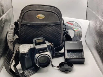 Kodak EasyShare DX6490 4.0MP CCD Digicam Bundle 100% Working!  - Image 1 of 4