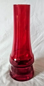 Scandinavian tall red glass vase, Circa mid-century modern - Picture 1 of 10