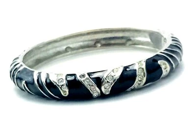 Brazalete Brazalete Firmado Cookie Lee Esmalte Negro Estrás Bisagras Foto 1 de 4