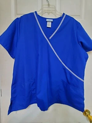 Blusa Médica Estampada SB Talla XL-Azul Eléctrico Simulado Envoltura-Pecho 26"/L 28.5" Foto 1 de 4