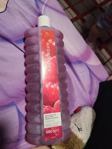 Avon Senses Raspberry Delight Bubble Bath - 1000 ml - Picture 1 of 2