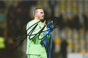 FOTO DE ACCIÓN 6x4 firmada por Bradford: Rouven Sattelmaier + certificado de autenticidad - Imagen 1 de 1