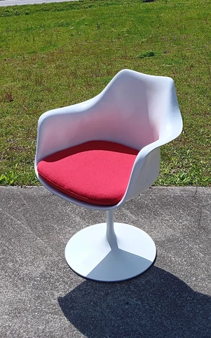 Original Early Knoll Saarinen Model 150 Tulip Armchair Mid Century Modern Cover