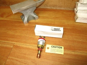 Medallion Alarmstat 1002-04870-34 *NEW* Temperature Sensor Switch Alarmstat 210 - Picture 1 of 8