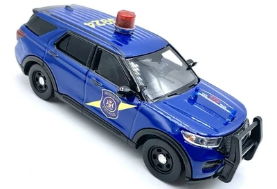MotorMax 1/43 Scale 2022 Ford Explorer Michigan State Police Custom - Image 1 of 4
