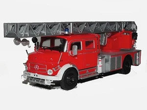 Mercedes Benz L1519/48 Feuerwehr IXO/HACHETTE - Bild 1 von 2