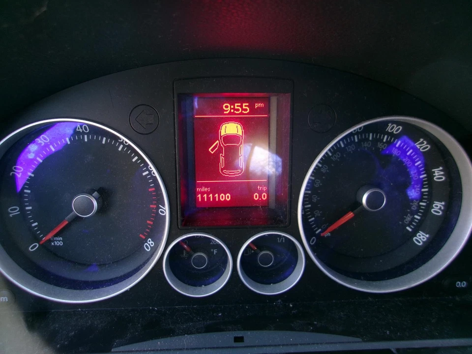 Used Right Quarter Glass fits: 2008 Volkswagen Golf gti Right Grade A - Изображение 1 из 4