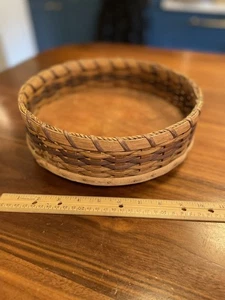 Amish Tabletop Lazy Susan 10” Storage Basket 2009 Millersburg Ohio OH Handmade - Picture 1 of 9