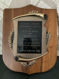 GARY CARTER PERSONALLY OWNED 1989 PROFESSIONAL ATHLETE OF THE YEAR AWARD RARE - Picture 1 of 6