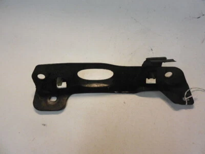 BMW 525i 545i 535i Windshield Washer Reservoir Right Lower Bracket Mount 7117645 - Image 1 of 4