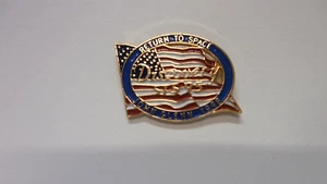 Vintage Lapel Pin Return To Space John Glenn 1998 Discovery STS 95 Flag - Picture 1 of 2