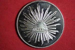 Una Onza Troy .999 Plata Pura Viva Mexico 1982 Silver Bullion 1oz #K40003 - Picture 1 of 2