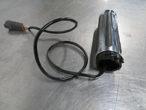 EB721 2006 06 HARLEY DAVIDSON FLHTCUSE ELECTRA GLIDE HEATED THROTTLE GRIP - Picture 1 of 3