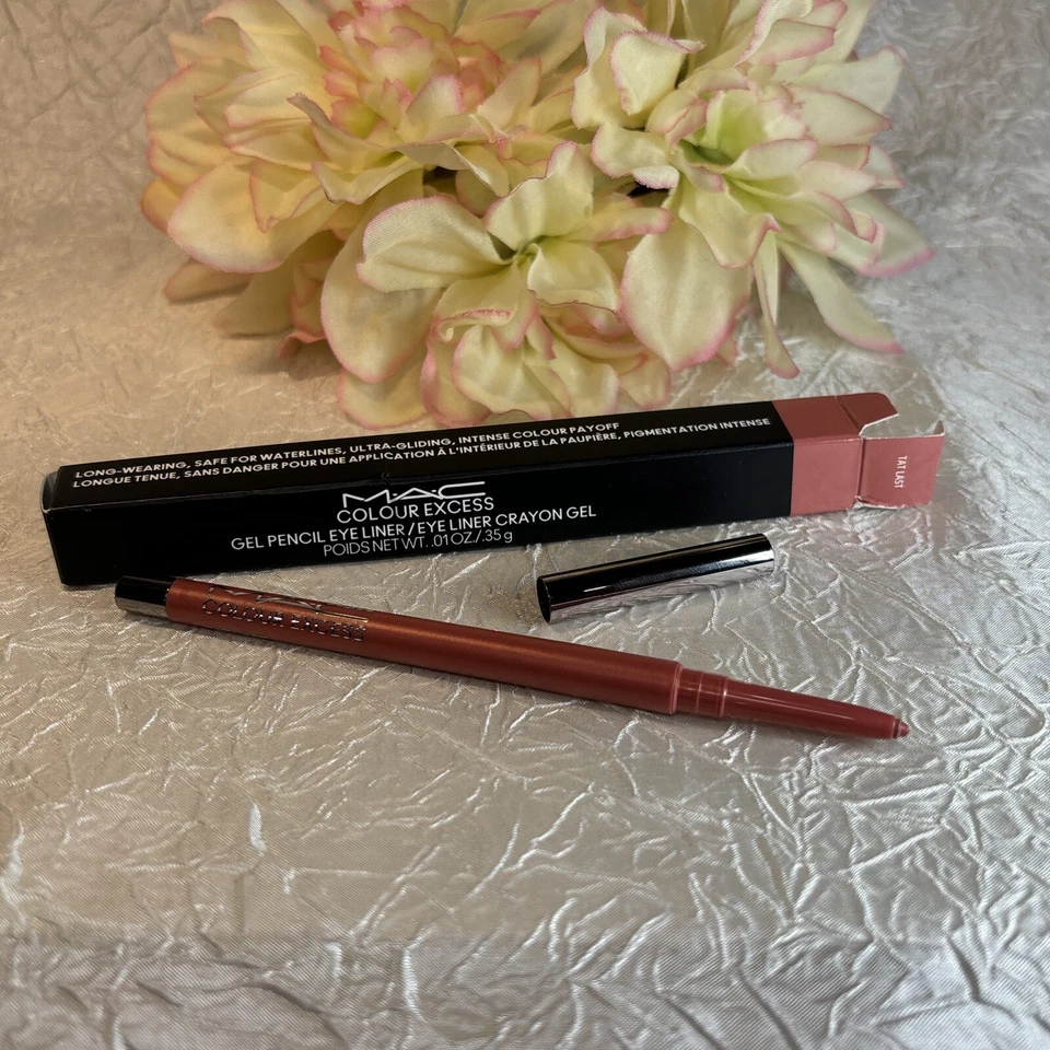 Lápiz de gel MAC Color Excess TAT LAST delineador de ojos lápiz tamaño completo nuevo en caja gratis Foto 1 de 1