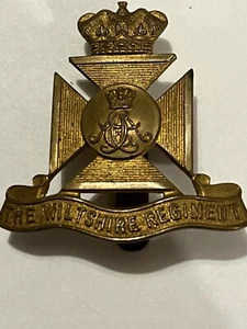 WW1 / WW2 British Army - The Wiltshire Regiment Cap Badge. Slider to Rear - Picture 1 of 10