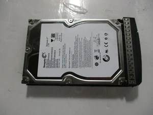 SEAGATE ST32000524AS 9TN158-513 FW:CC38 2TB 3.5" 5900RPM HDD - Picture 1 of 3