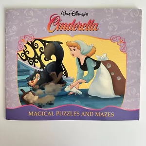 Walt Disneys Aschenputtel Magische Rätsel und Labyrinthe Buch (Taschenbuch) - Bild 1 von 6