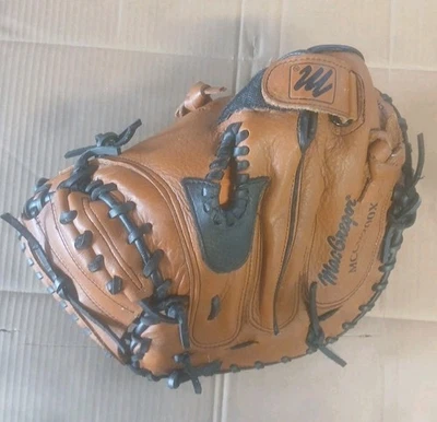 Mcgregor Catcher’s Mitt MCCM200X RH Throw glove 12" Very nice! - Image 1 of 4