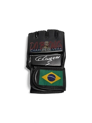 OFERTAS ✅ Guante MMA Brasil Firmado Charles Oliveira Autografiado Beckett Certificado de Autenticidad UFC ✅ Foto 1 de 4