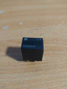 GM Relay Chevrolet 13500117 - Picture 1 of 3