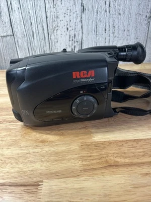 RCA Small Wonder Playback Camcorder CC641 VTG 1997 VHS-C Tested Works - Image 1 of 4