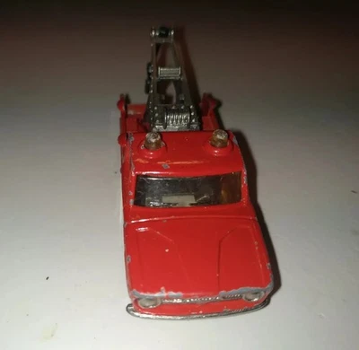 Majorette N°212 Simca Dodge Wreck Truck Depanneuse rouge. 🛻 - Photo 1/4