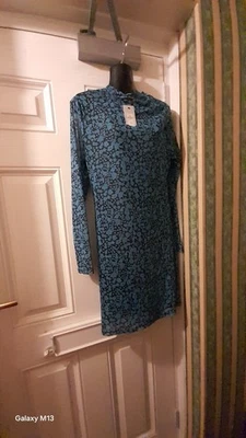 Ladies Blue Floral long Sleeved Knee Length  Party Dress Size 16 New With Tag - Image 1 of 4