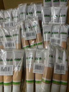 x30 Collection Foundation 10 Shades - NEW - Wholesale JOBLOT SALE RRP £160 - Picture 1 of 3