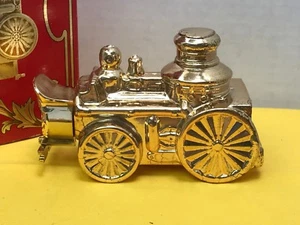Decanter pompiere volontario uomo vuoto papà oro avon nonno - Foto 1 di 11