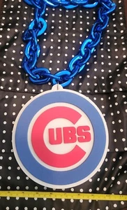 Chicago Cubs Oversized MLB Fan Chain Necklace Foam - Picture 1 of 1