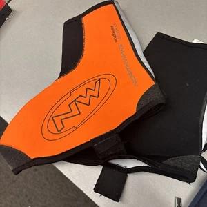 Northwave Fighter High Shoecover Fahrrad reflektierende Überschuhe schwarz orange - XXL - Bild 1 von 3