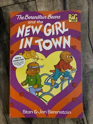 1993 The Berenstain Bears and the New Girl in Town Big Chapter Books PB Stan Jan - Image 1 of 4