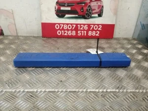 Land Rover Range Rover V8 Vogue 2002-2005 HAZARD WARNING TRIANGLE 27R03566 - Picture 1 of 6