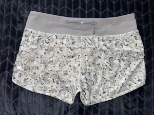 Lululemon Damen Speed Up Laufshorts ungefüttert grau bunt Größe 6 - Bild 1 von 5