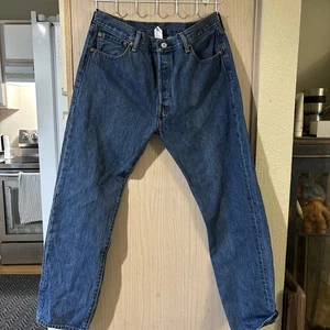 Levi's 501 Vintage 90s, Button Fly, Straight Leg Jeans 100% Baumwolle 36x32 # 3757 - Bild 1 von 7
