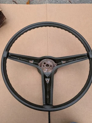 Volante Pontiac Dark Saddle GTO Grand Prix A,B,G NOS GM 1971 72 carrocería  Foto 1 de 4