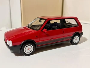 LAUDORACING LM088A FIAT UNO TURBO 1° SERIE 1987 ROSSO 1/18 - Foto 1 di 12
