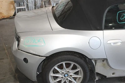 03-04 BMW Z4 Titan Silver Passenger RH RR Side Rear Quarter Panel Factory OEM Foto 1 de 4
