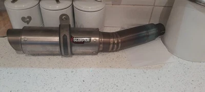 escape eléctrico rojo escorpión 46/47mm diámetro exterior  - Imagen 1 de 4