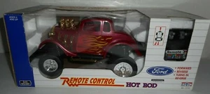 Vintage FORD Remote Control Hot Rod EZTec No 72752 Red Gold 1999 Forward Turns - Picture 1 of 11