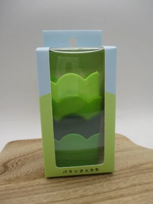 Taza de silicona Ippinsha 4 piezas Squere para lonchera bento onigiri san Foto 1 de 4