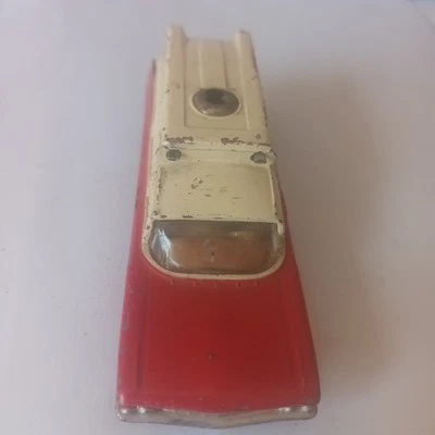 CORGI SUPERIOR AMBULANCE ON CADILLAC CHASSIS   C/38 - Image 1 of 4