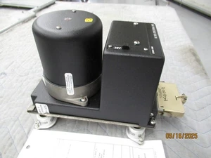 BENDIX/KING KG 102A DIRECTIONAL GYRO P/N 060-0015-00 WITH TRAY - Bild 1 von 4